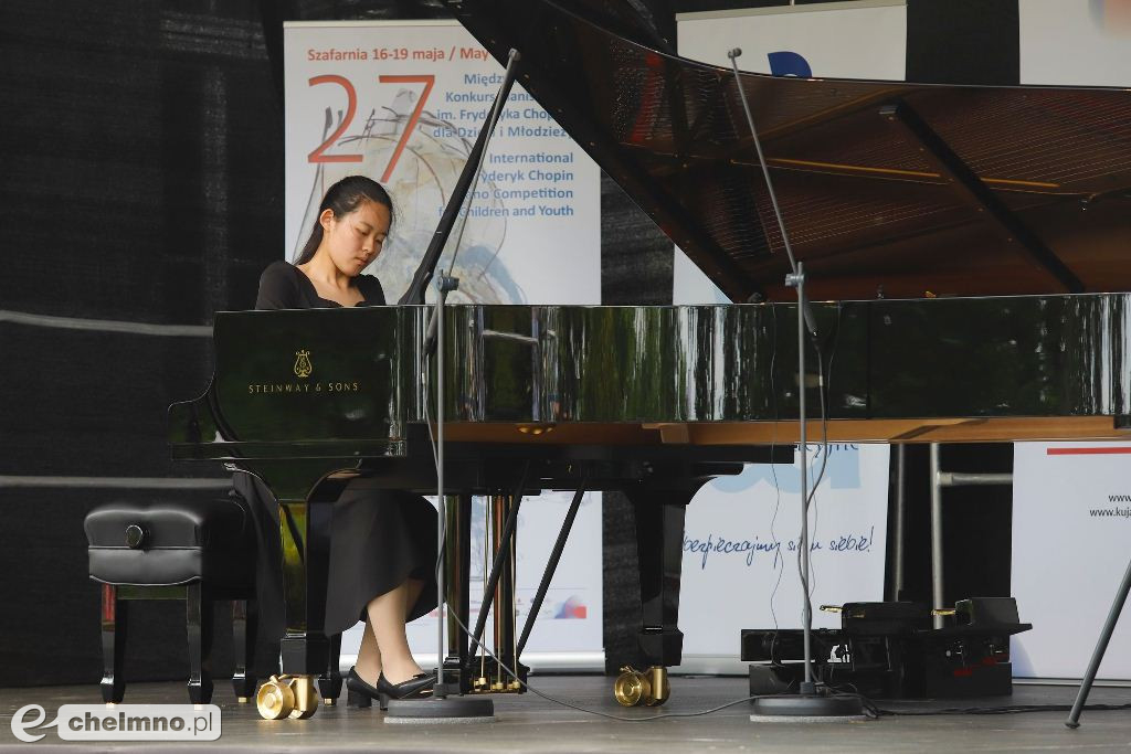 Laureaci konkursu pianistycznego w Szafarni