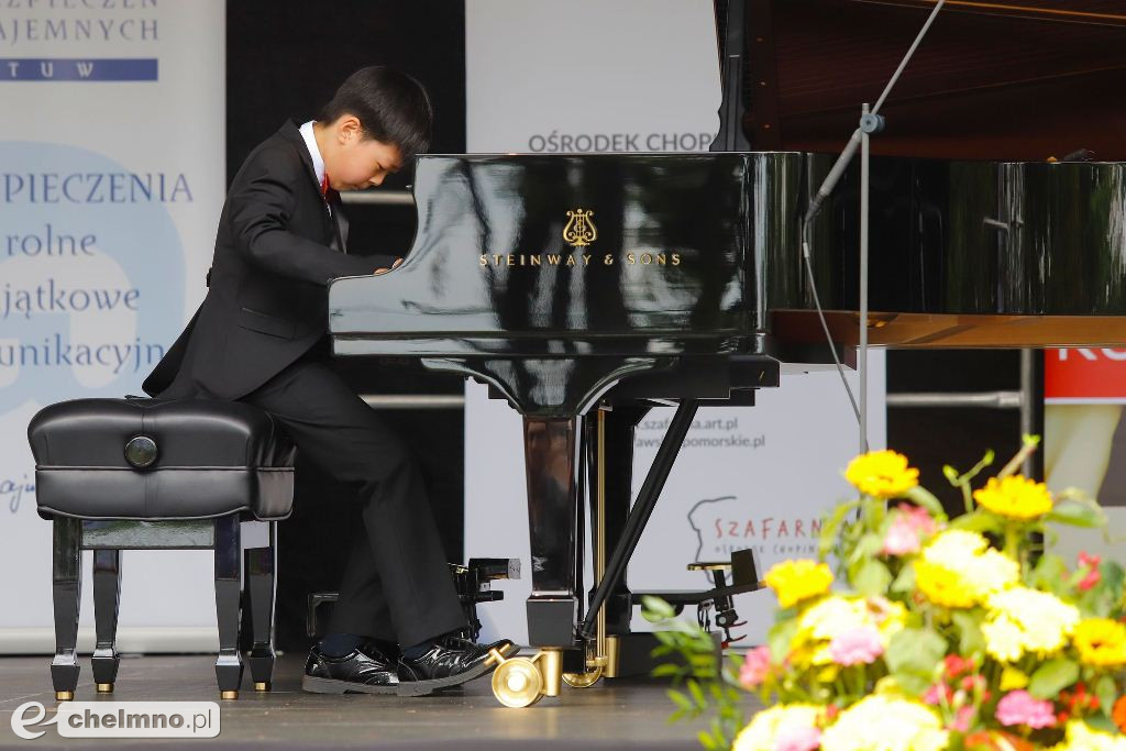 Laureaci konkursu pianistycznego w Szafarni