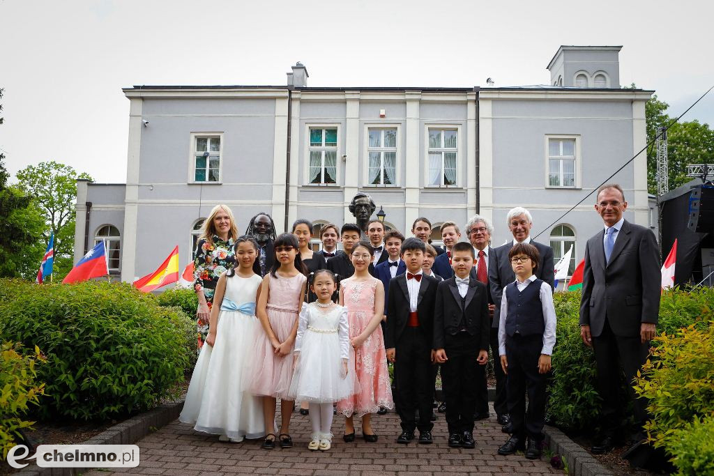 Laureaci konkursu pianistycznego w Szafarni