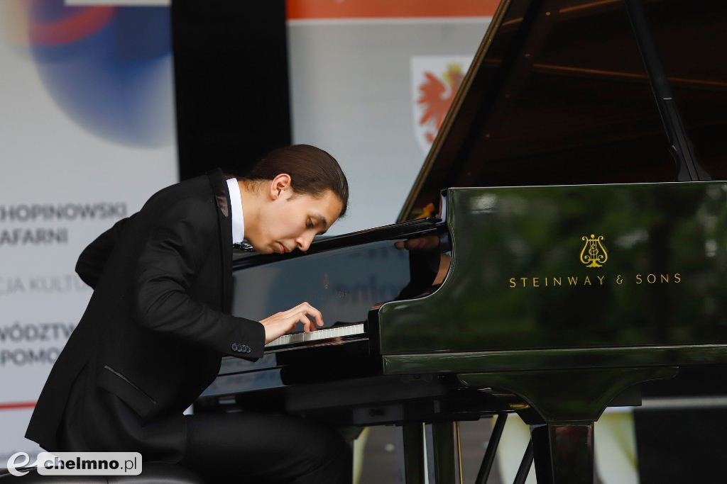 Laureaci konkursu pianistycznego w Szafarni