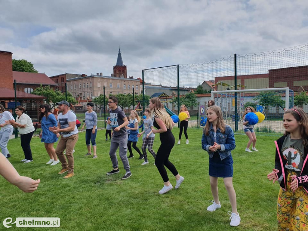 Sympatyczne, piknikowe obchody Dnia Matki i Dziecka