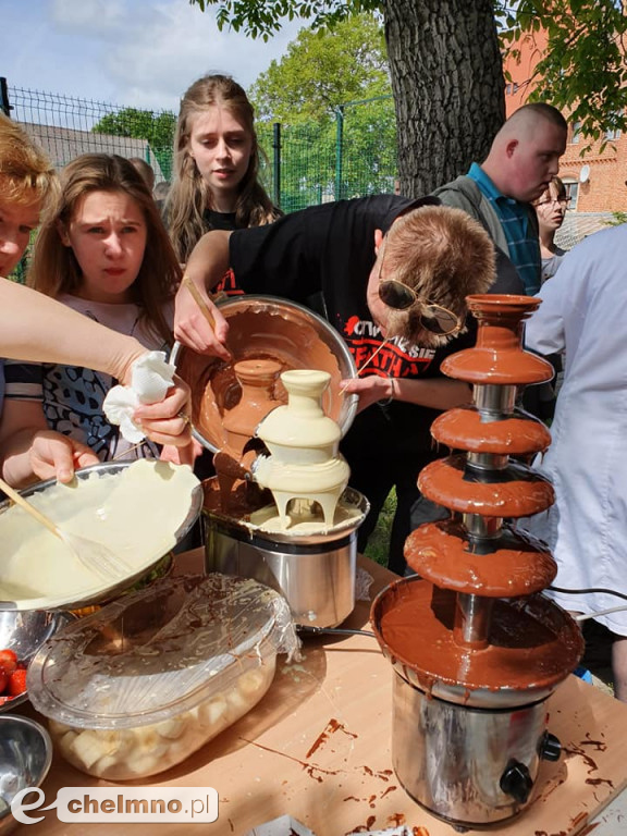 Sympatyczne, piknikowe obchody Dnia Matki i Dziecka