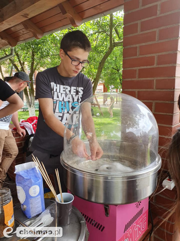 Sympatyczne, piknikowe obchody Dnia Matki i Dziecka