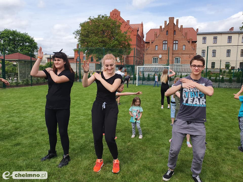 Sympatyczne, piknikowe obchody Dnia Matki i Dziecka