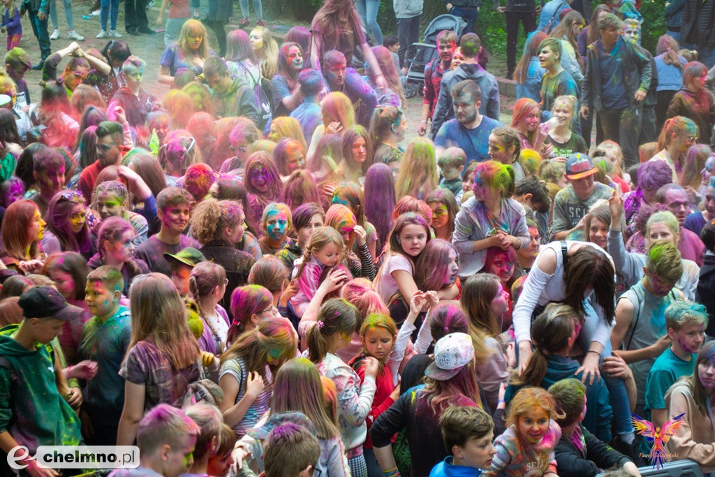 Totalne szaleństwo na Festiwalu Kolorów Holi