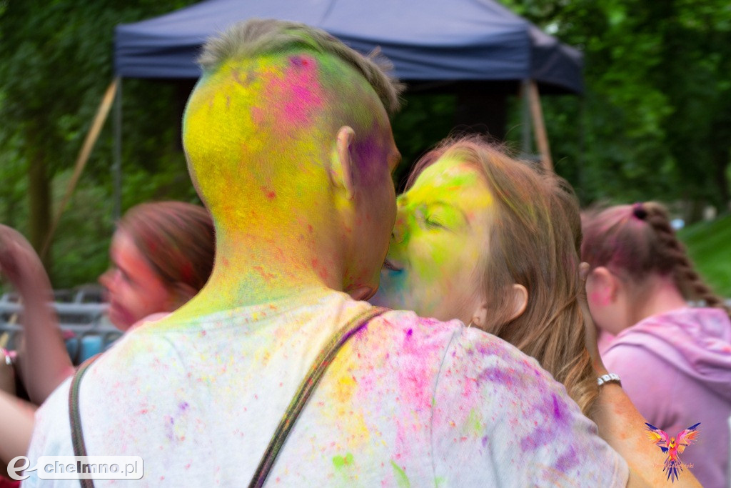 Totalne szaleństwo na Festiwalu Kolorów Holi