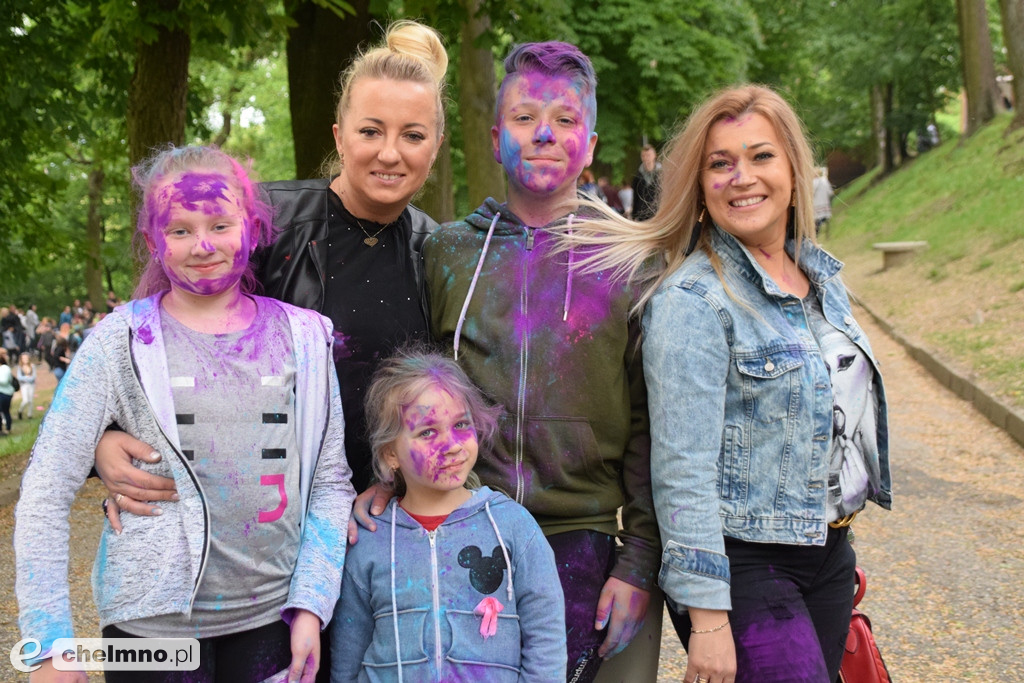 Totalne szaleństwo na Festiwalu Kolorów Holi