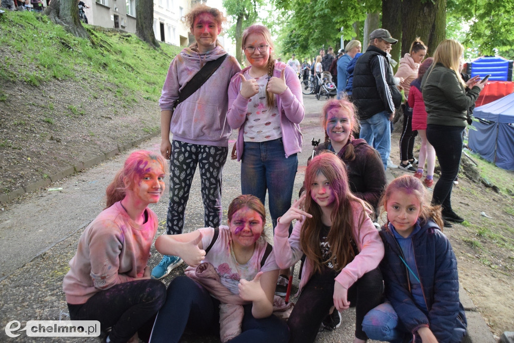 Totalne szaleństwo na Festiwalu Kolorów Holi