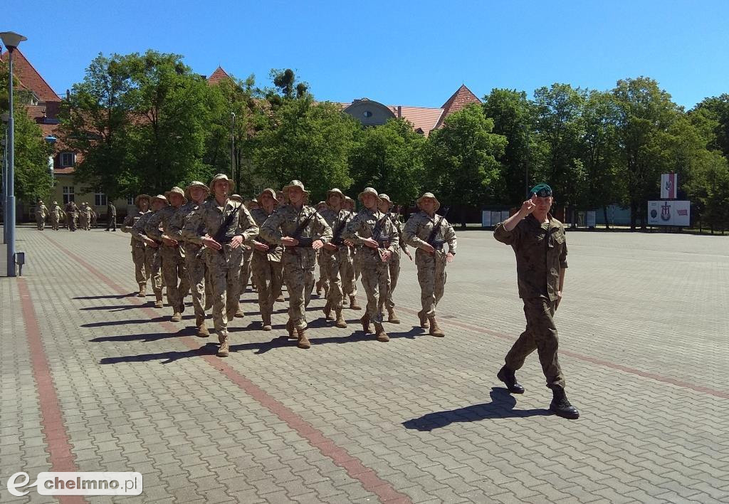 Szkolenie ochotników służby przygotowawczej