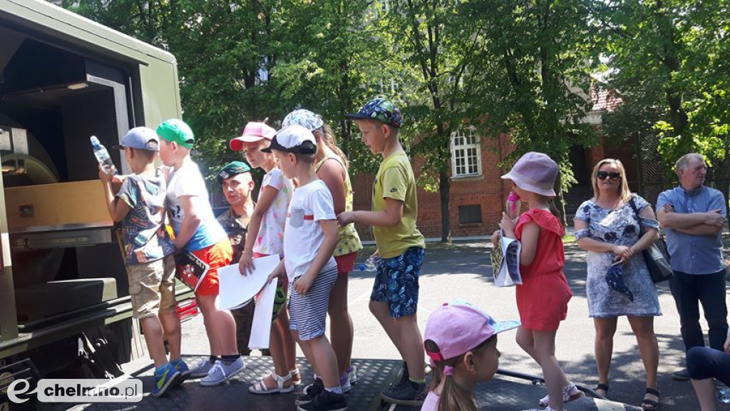 Tęczowy Zakątek w Jednostce Wojskowej