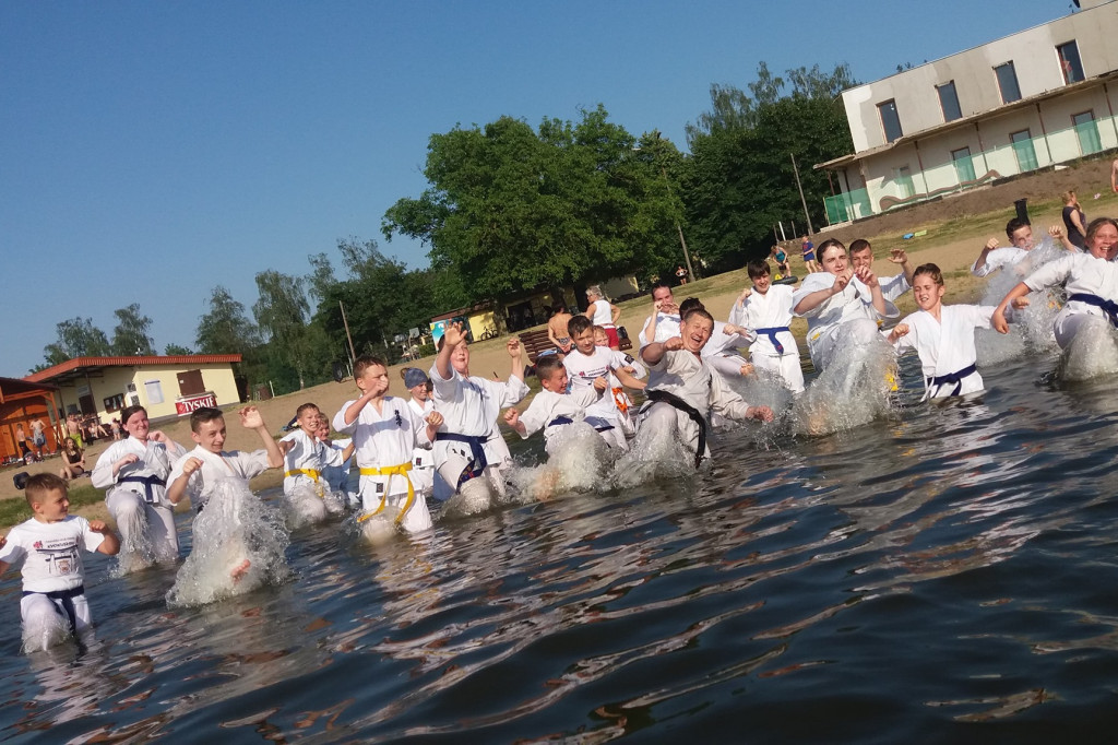 Trening nad Jeziorem Starogrodzkim