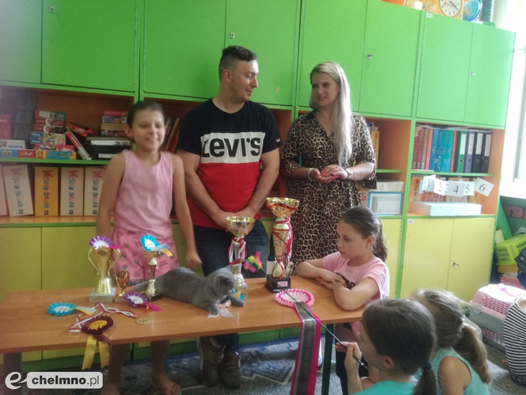 Konkursy z rodzicami i lekcja o kotach brytyjskich