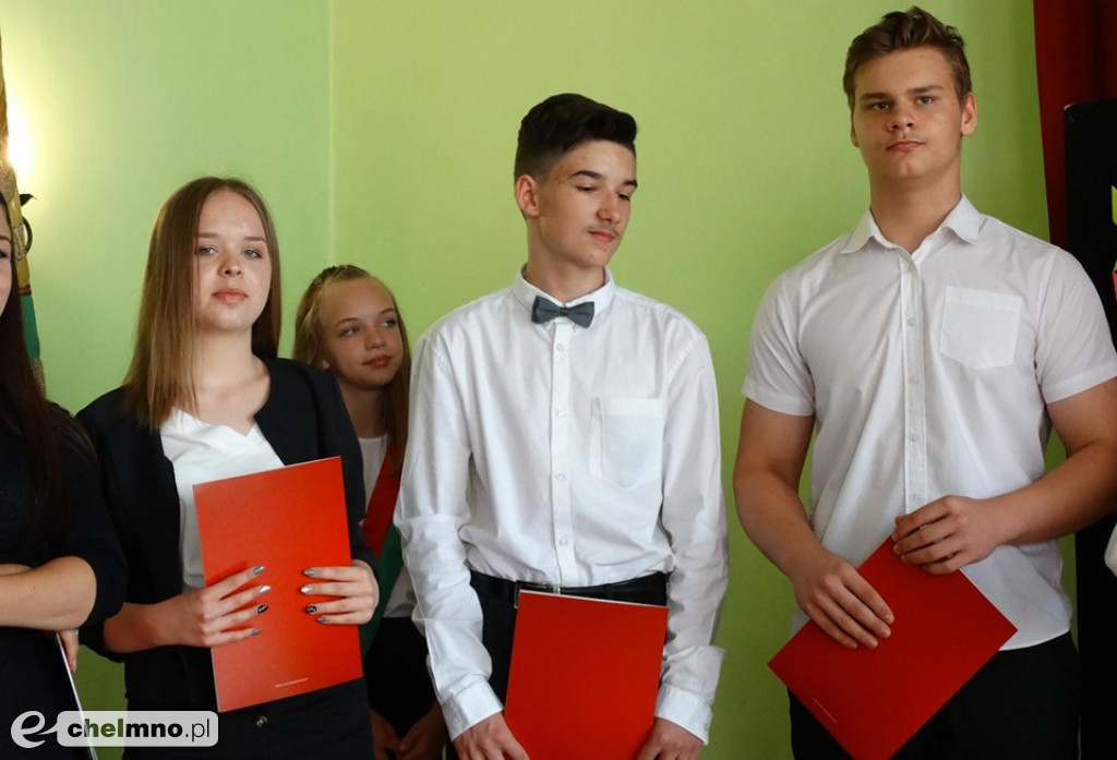 50 kadrów z czterech uroczystości zakończenia zajęć edukacyjnych