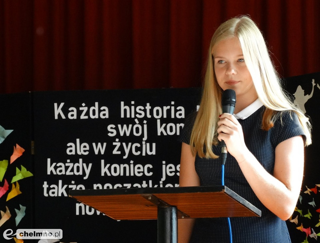 50 kadrów z czterech uroczystości zakończenia zajęć edukacyjnych
