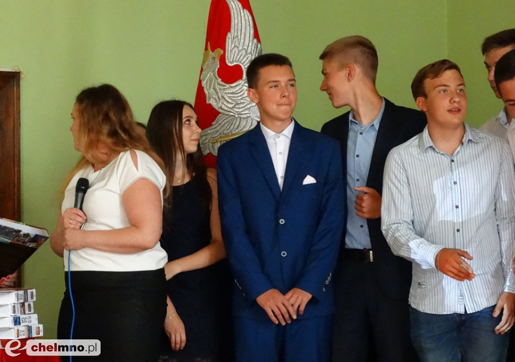 50 kadrów z czterech uroczystości zakończenia zajęć edukacyjnych