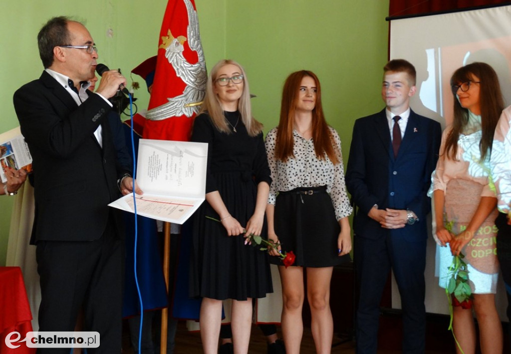 50 kadrów z czterech uroczystości zakończenia zajęć edukacyjnych