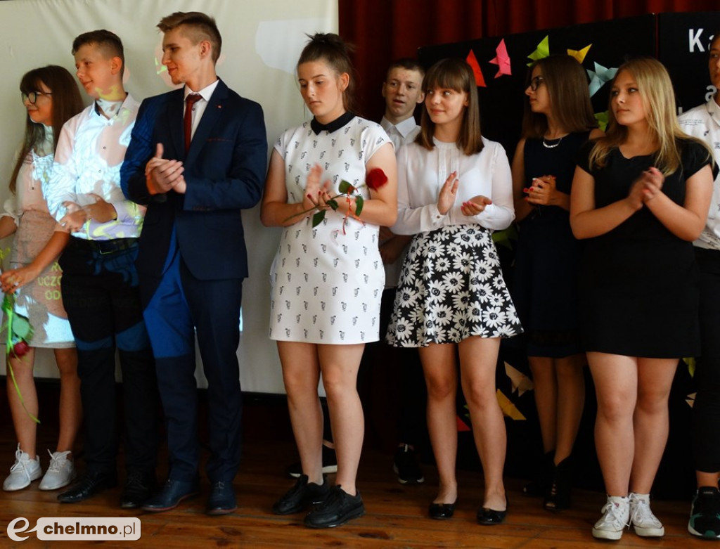 50 kadrów z czterech uroczystości zakończenia zajęć edukacyjnych