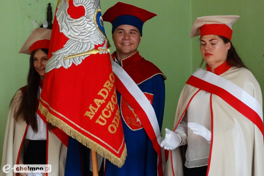 50 kadrów z czterech uroczystości zakończenia zajęć edukacyjnych