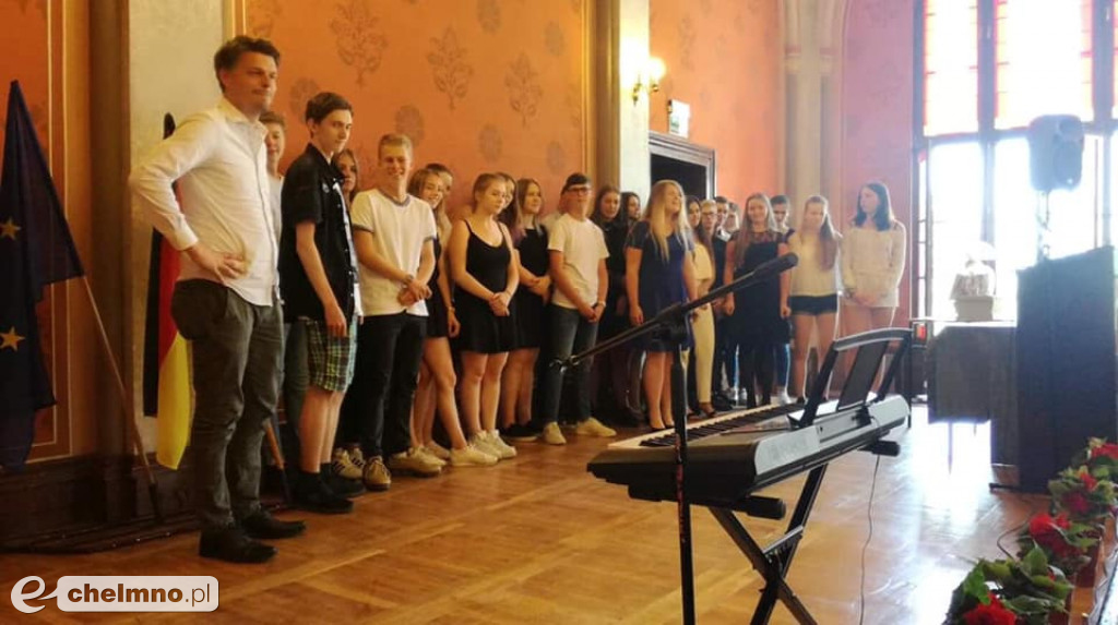 Z uśmiechem i satysfakcją pożegnali kolejny rok szkolny