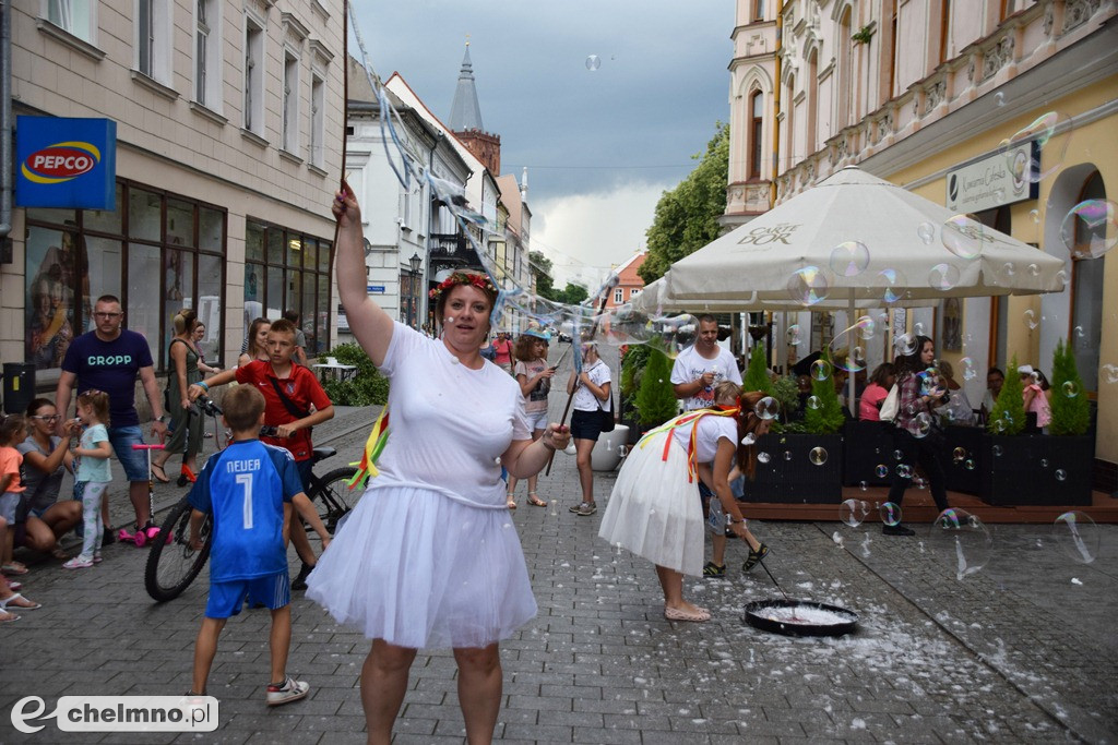 Piątkowe animacje na ul. Grudziądzkiej