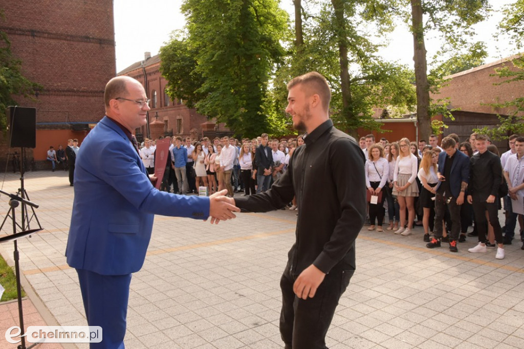 Rok szkolny 2018/2019 zakończony. Foto z ZS nr 2