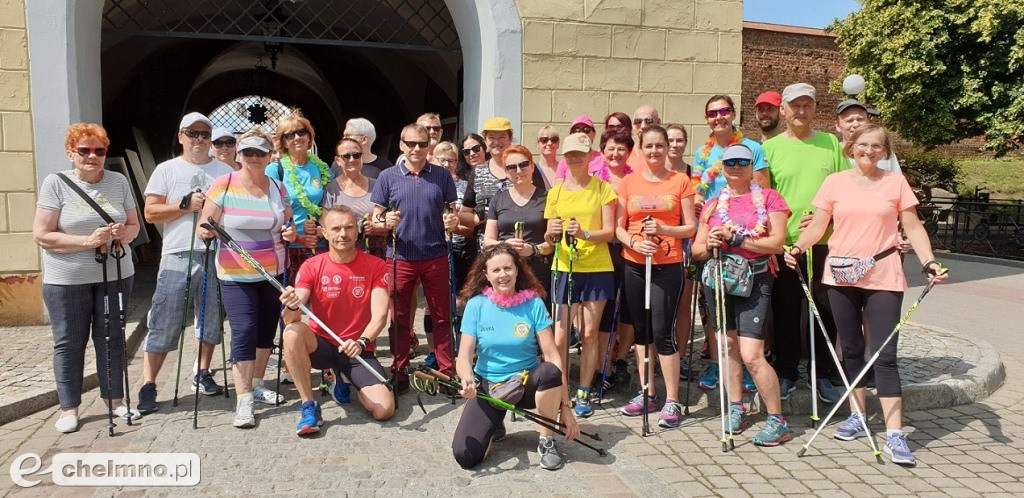  Grupa Nordic Walking spacerowała po Chełmnie