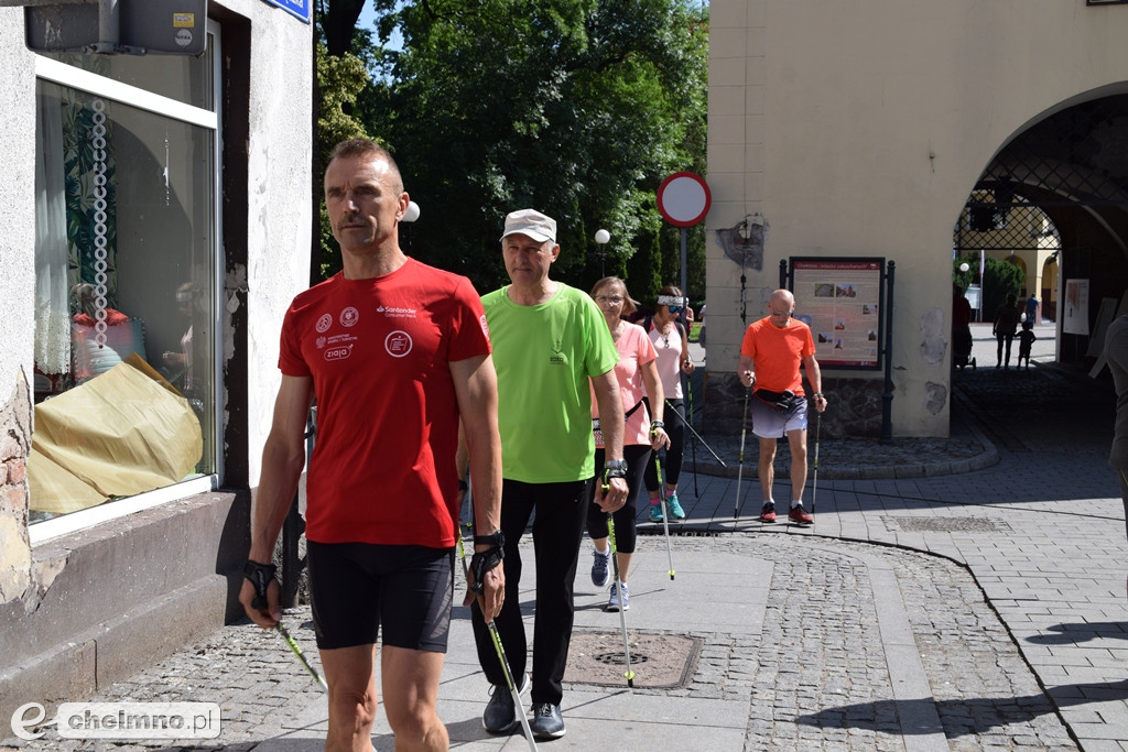  Grupa Nordic Walking spacerowała po Chełmnie
