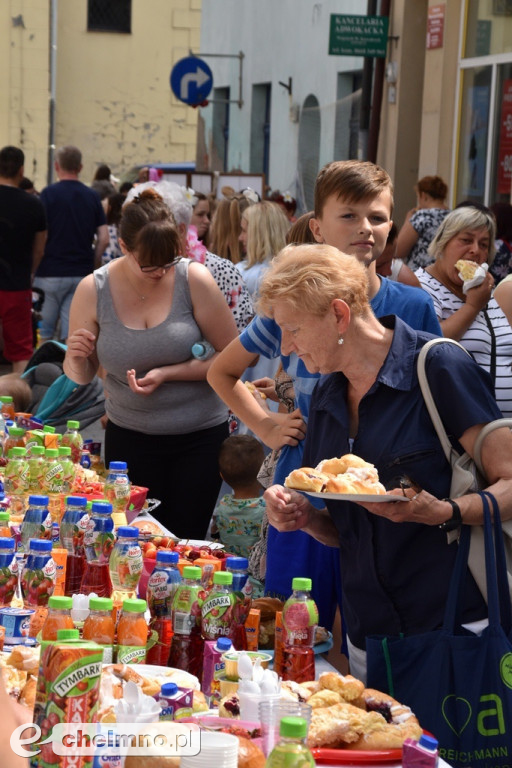 Drugie śniadanie: niecodzienne spotkanie na ul. Grudziądzkiej