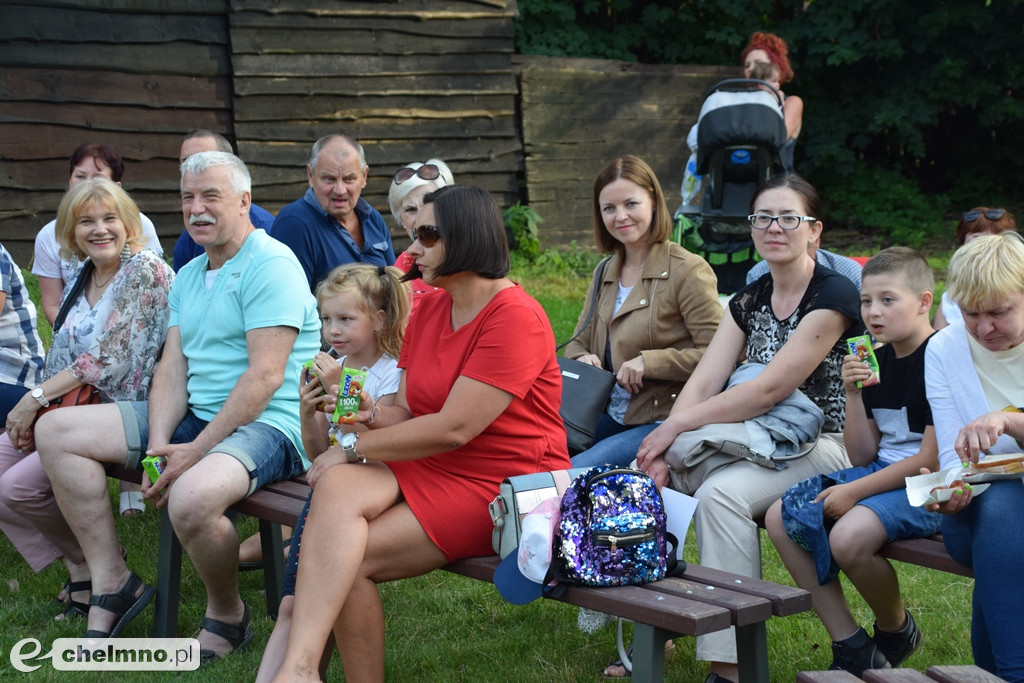  Pośpiewali i pojedli na kolacji z Rycerzami