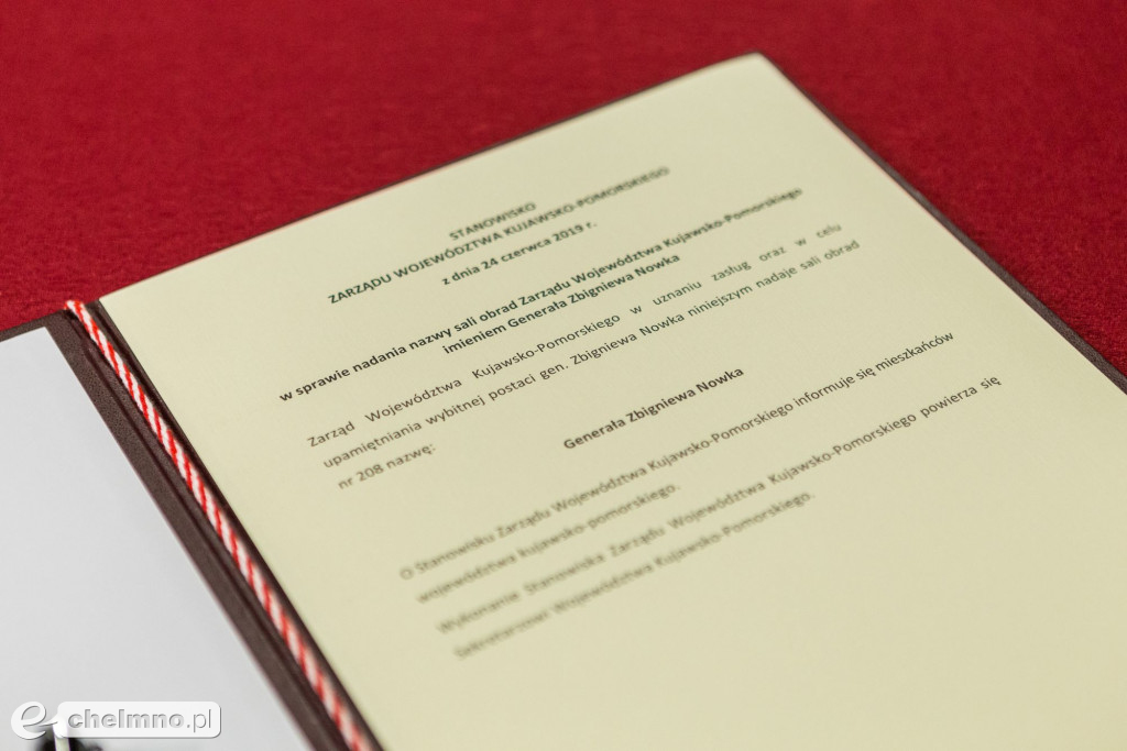 Zbigniew Nowek patronem sali w Urzędzie Marszałkowskim