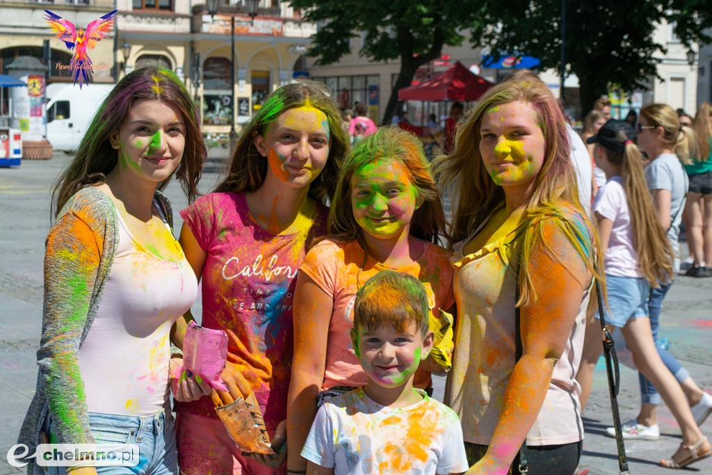  Eksplozja kolorów podczas Festiwalu Holi