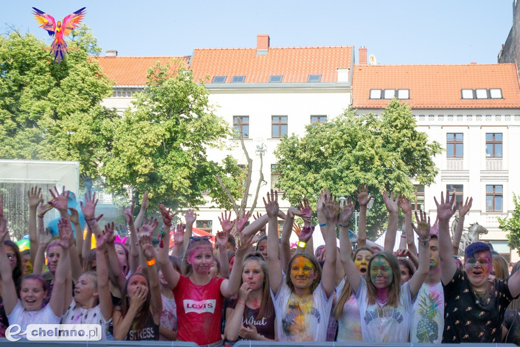  Eksplozja kolorów podczas Festiwalu Holi