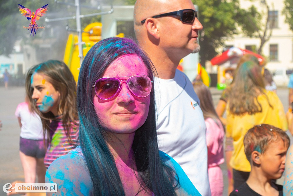  Eksplozja kolorów podczas Festiwalu Holi