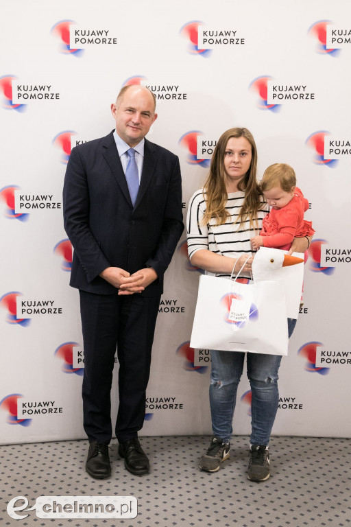 Aktywna mama, aktywny tata: pierwsi rodzice już z voucherami