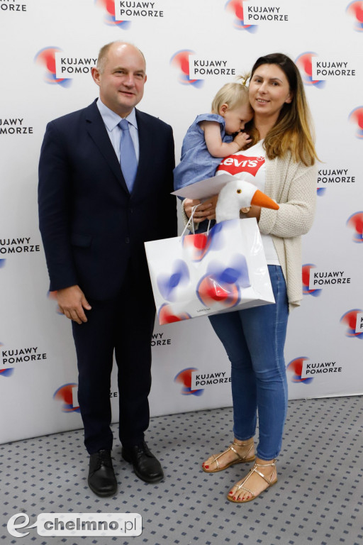 Aktywna mama, aktywny tata: pierwsi rodzice już z voucherami