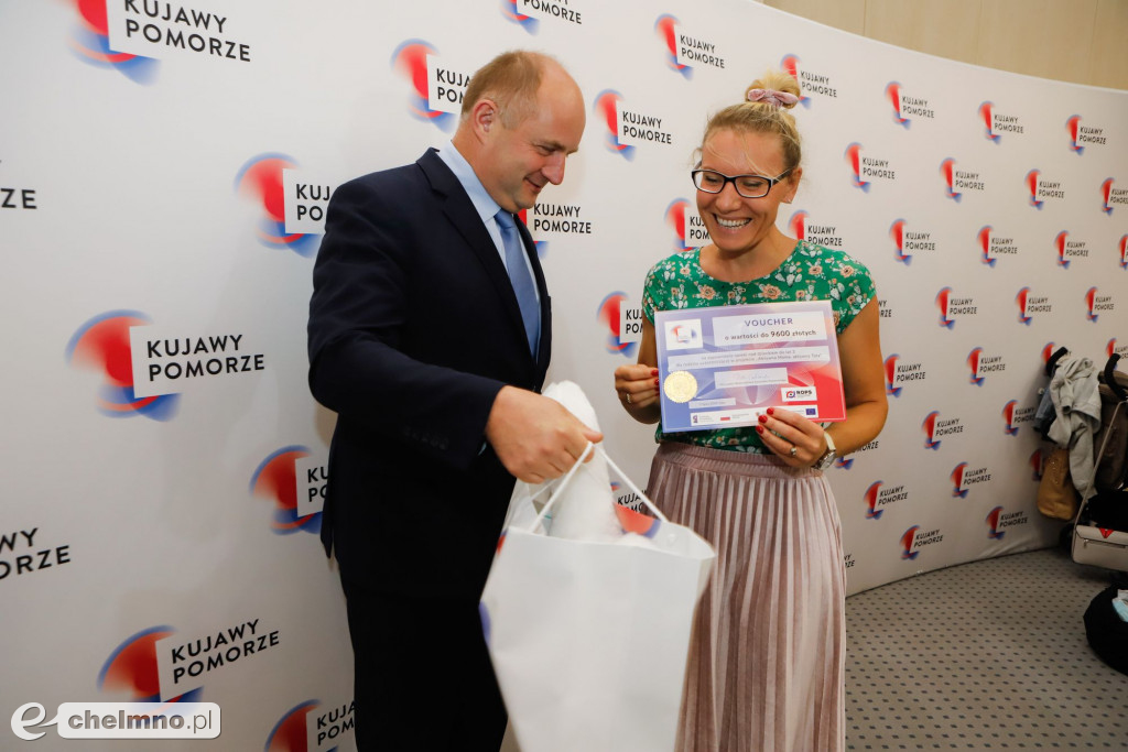 Aktywna mama, aktywny tata: pierwsi rodzice już z voucherami