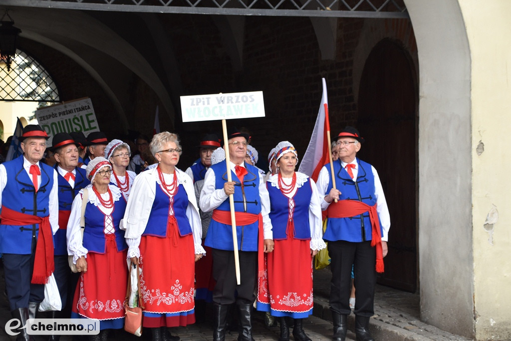 Barwny korowód i powitanie uczestników Jarmarku Jaszczurczego