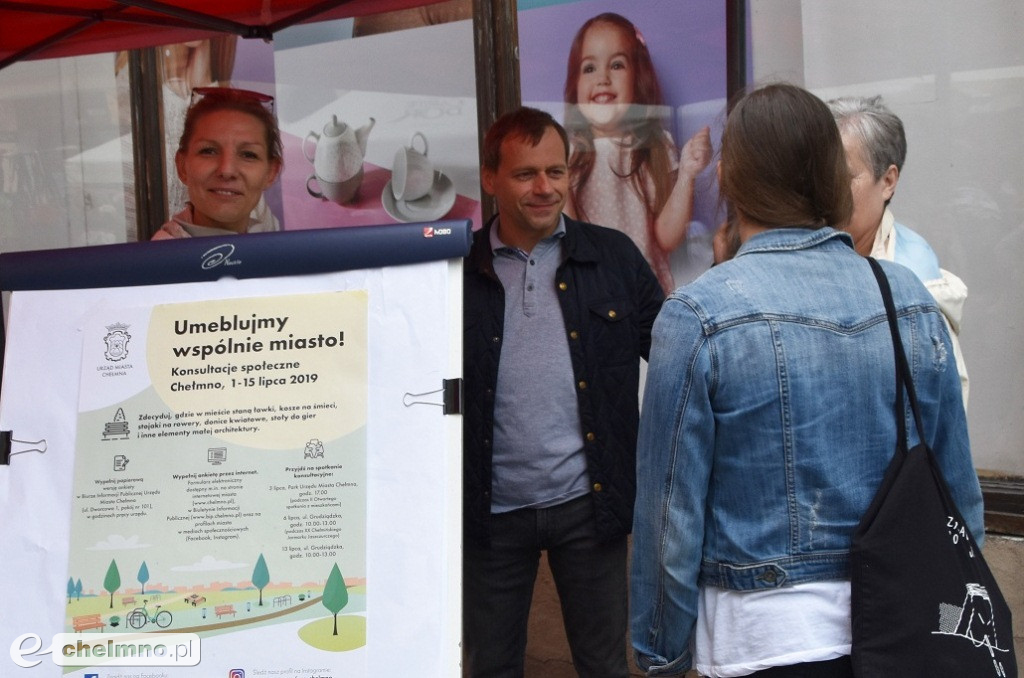 Barwny korowód i powitanie uczestników Jarmarku Jaszczurczego
