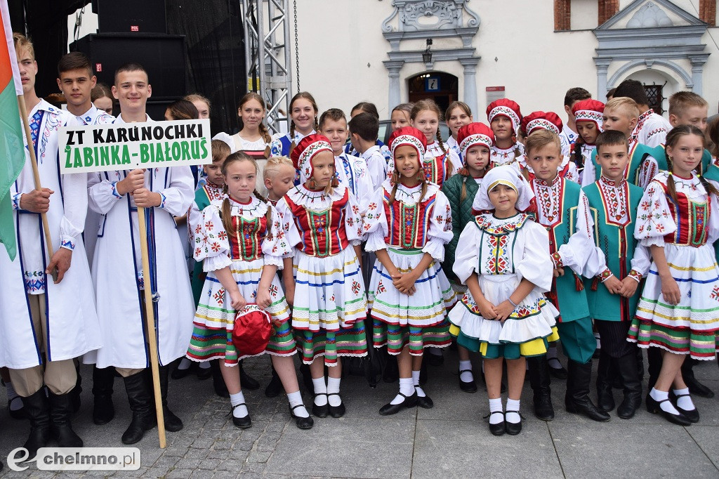 Barwny korowód i powitanie uczestników Jarmarku Jaszczurczego