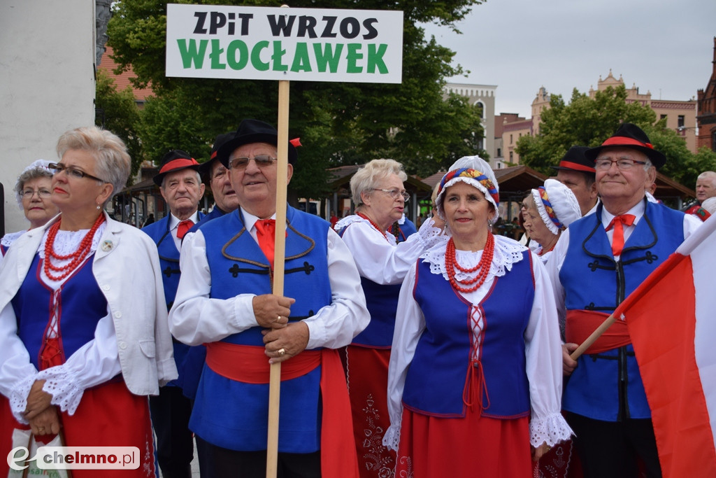 Barwny korowód i powitanie uczestników Jarmarku Jaszczurczego