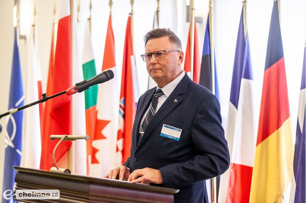 Polski generał nowym szefem ośrodka NATO