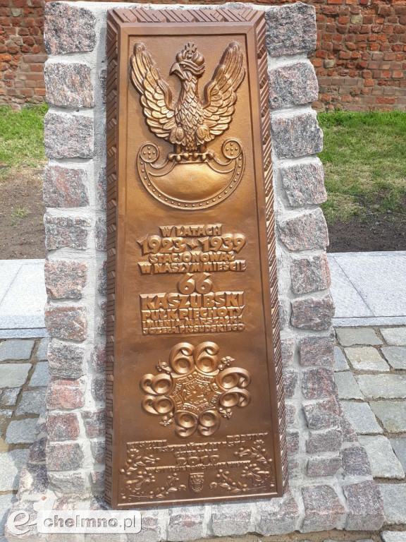 Zakończyły się prace przy Pomniku 66 Kaszubskiego Pułku Piechoty