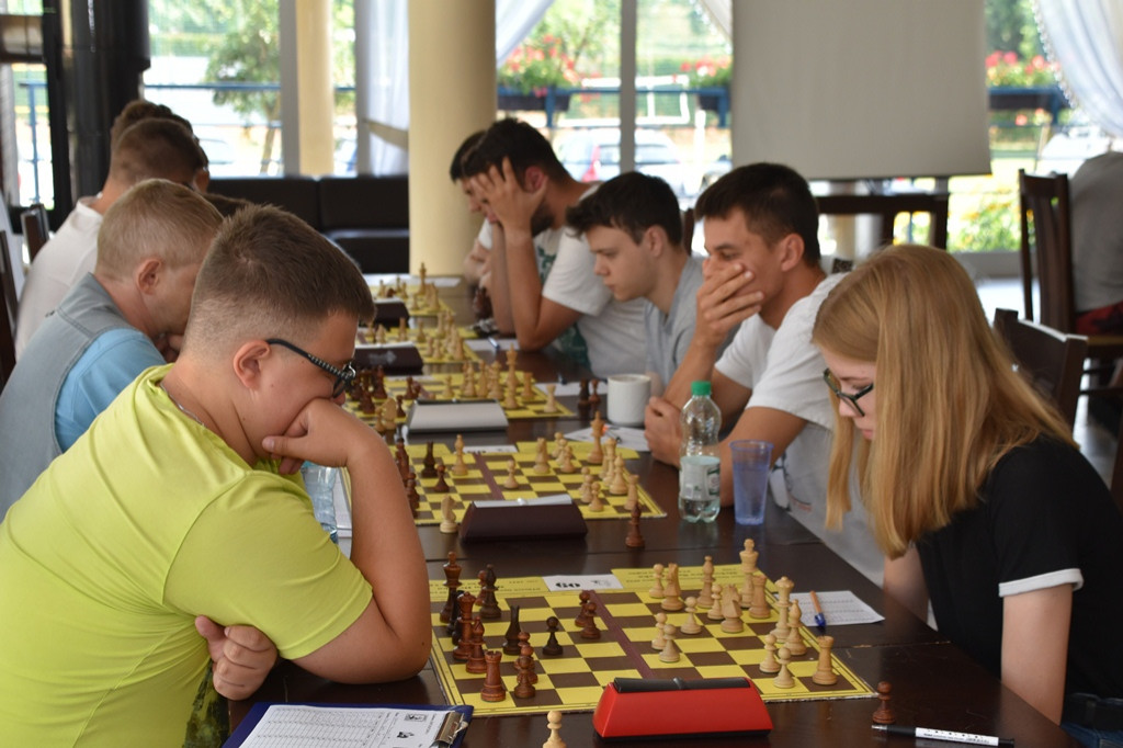 Zawody organizowane przez Klub Szachowy Gambit