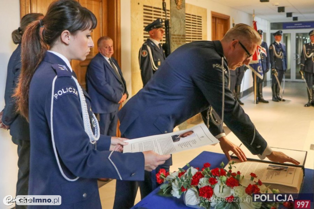 W Warszawie upamiętniono poległych policjantów