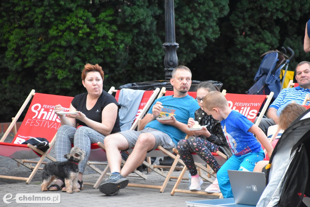 Plenerowe seanse pod chmurką: fajny pomysł