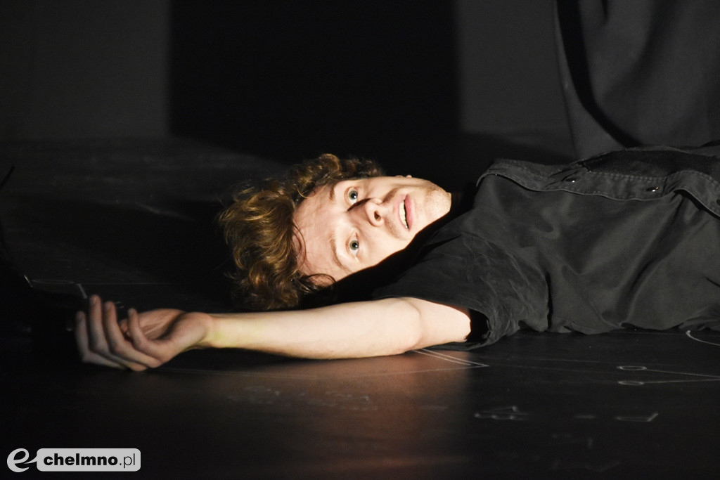 W Świętym Duchu wystąpił Teatr PAPAHEMA