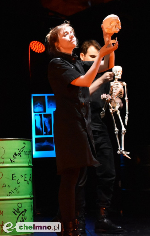 W Świętym Duchu wystąpił Teatr PAPAHEMA