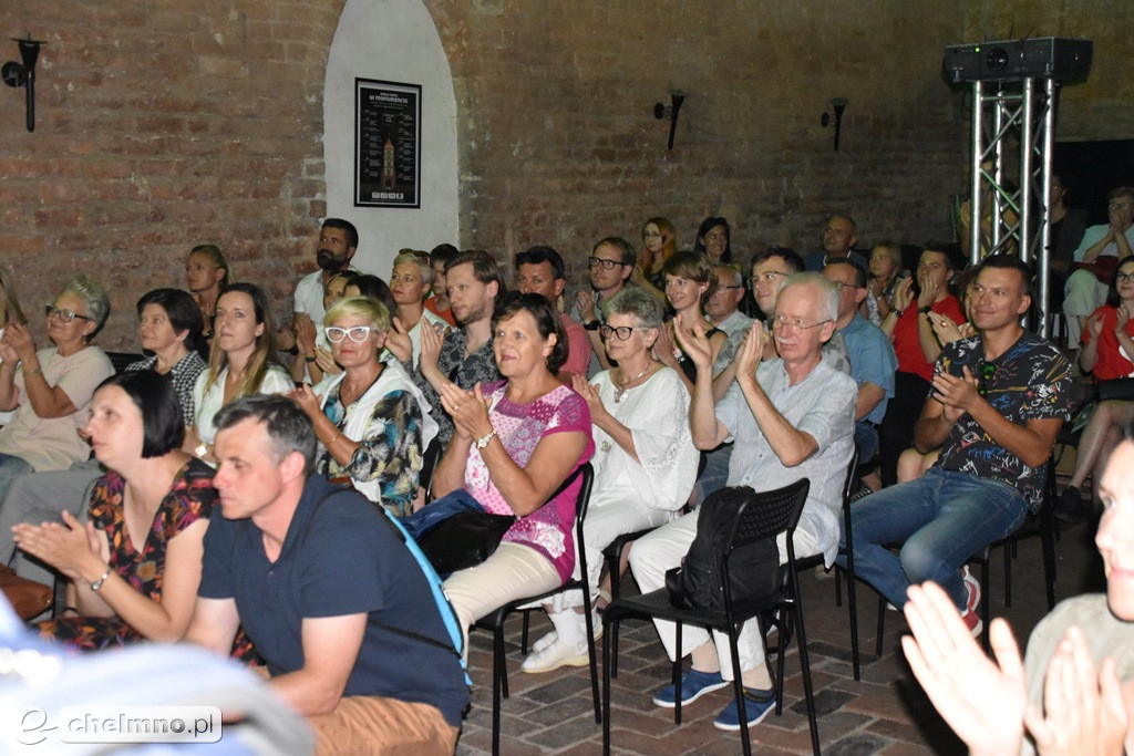 W Świętym Duchu wystąpił Teatr PAPAHEMA