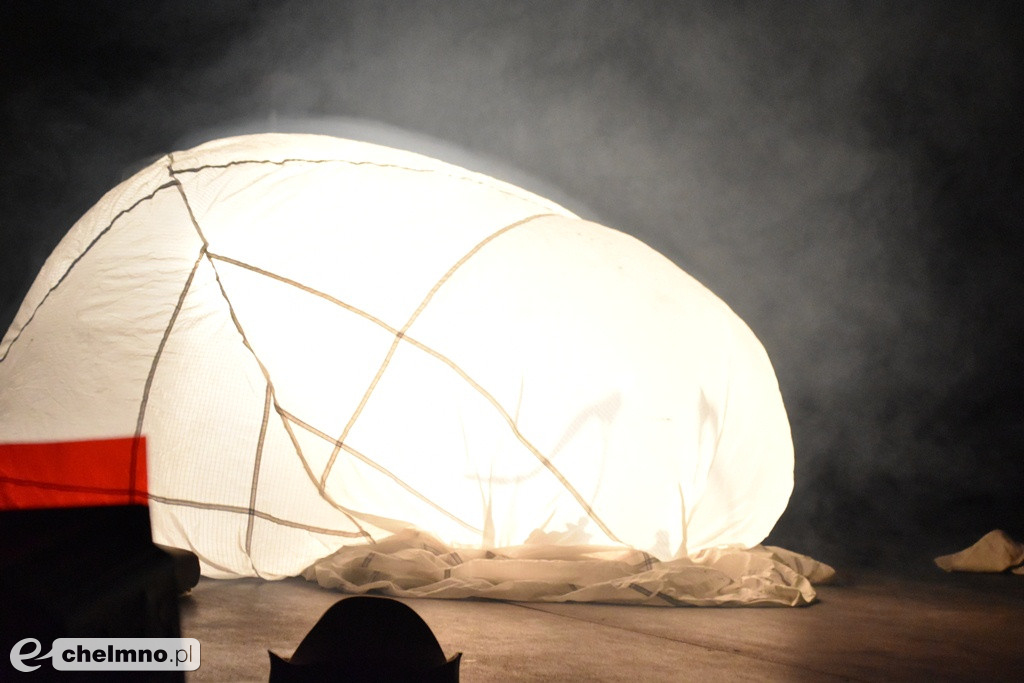 Teatr DELIKATES: sztuka o życiu bez marzeń