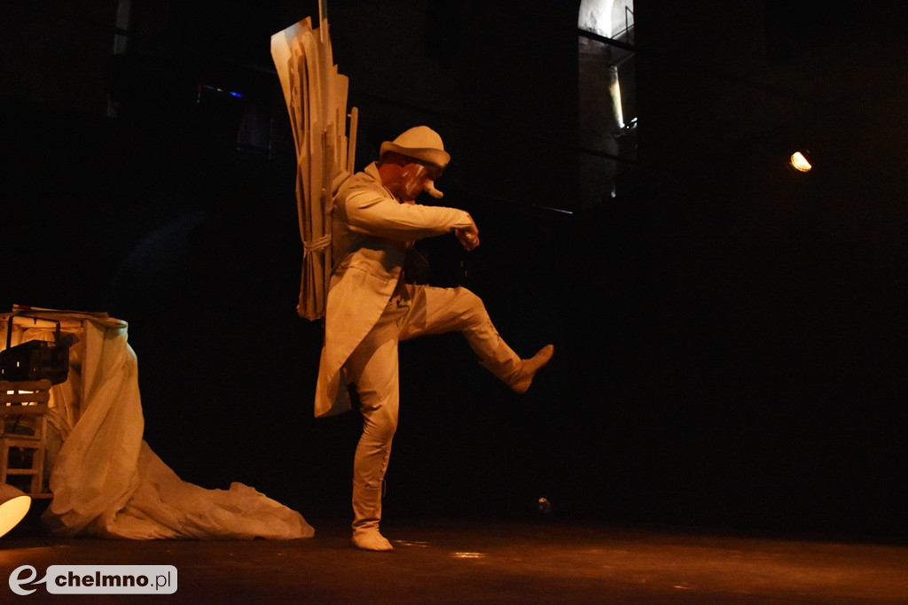 Teatr DELIKATES: sztuka o życiu bez marzeń
